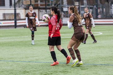 Bild 449 - wBJ FC St. Pauli - Walddoerfer SV : Ergebnis: 3:4